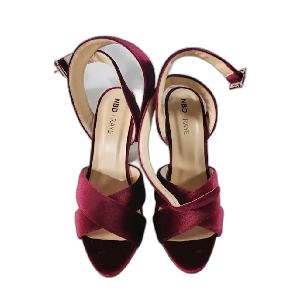 Raye Scarlet Velver Heels - Size 8 - New with Box